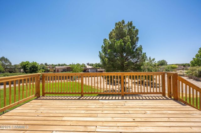 140 Horseshoe Circle, Las Cruces, NM 88007