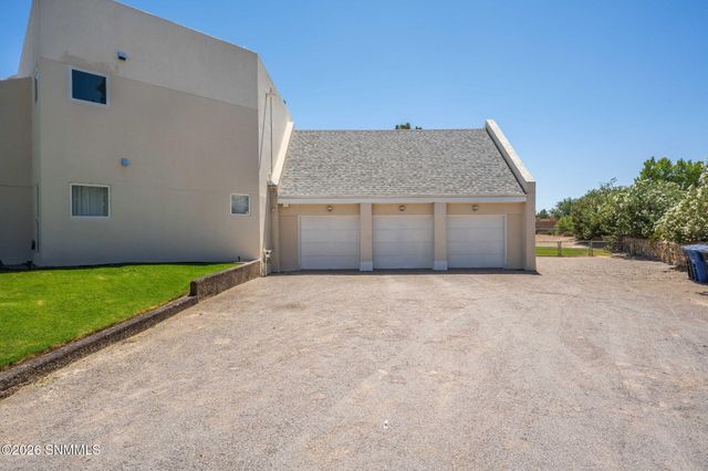 140 Horseshoe Circle, Las Cruces, NM 88007