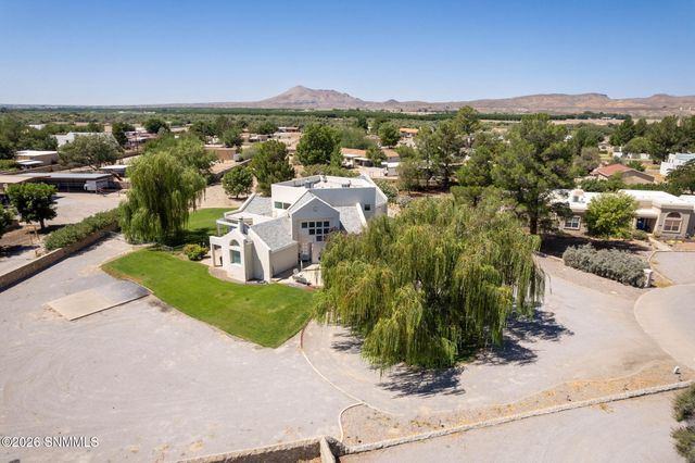 140 Horseshoe Circle, Las Cruces, NM 88007