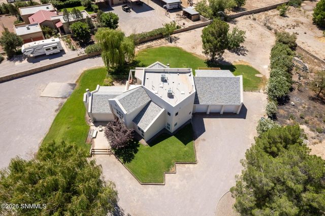 140 Horseshoe Circle, Las Cruces, NM 88007