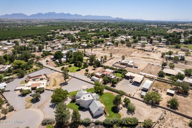 140 Horseshoe Circle, Las Cruces, NM 88007