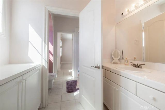 2589 N Promontory, Orange, CA 92867