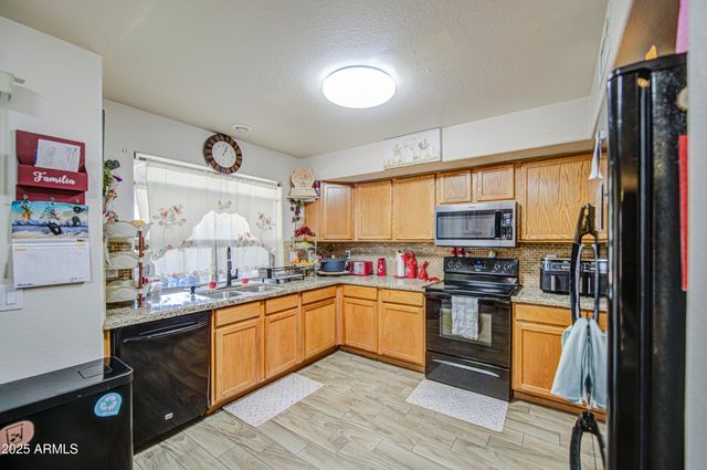 43822 W BAKER Drive, Maricopa, AZ 85138