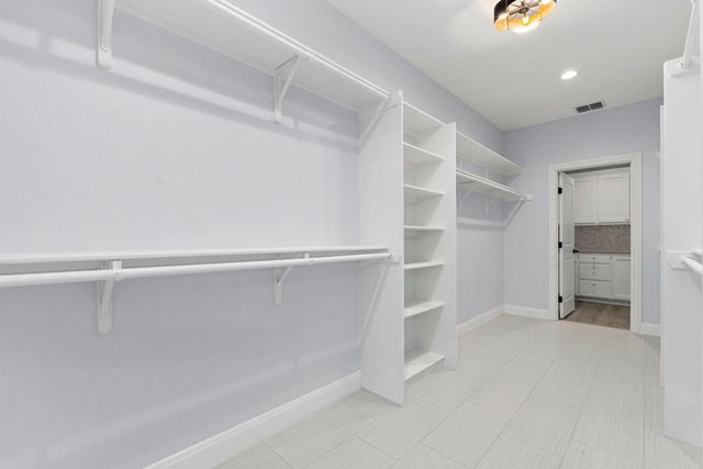 2078 Connie DR, Canyon Lake, TX 78133