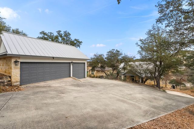 2078 Connie DR, Canyon Lake, TX 78133