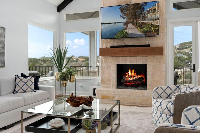 2078 Connie DR, Canyon Lake, TX 78133