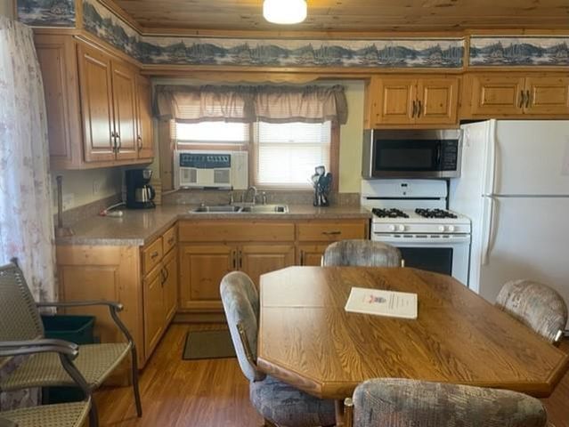 1764 County Highway F #7, Birchwood, WI 54817