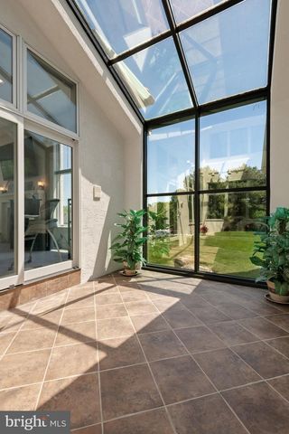 23 DEERFIELD RD, Lancaster, PA 17603