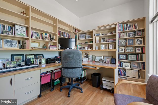 23 DEERFIELD RD, Lancaster, PA 17603