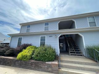 5859 SW 22nd Ter Apt 3, Topeka, KS 66614