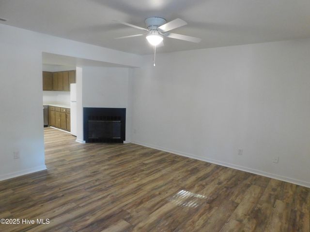 2005 Lennoxville Road B, Beaufort, NC 28516