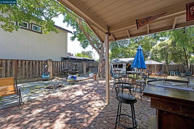1481 Davis Ave, Concord, CA 94518