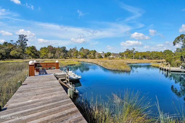 101 Teal Circle, Hampstead, NC 28443