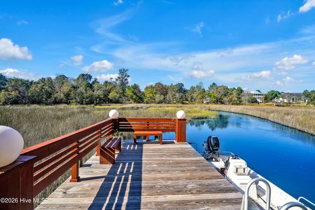 101 Teal Circle, Hampstead, NC 28443