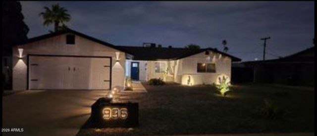 936 E HERMOSA Drive, Tempe, AZ 85282