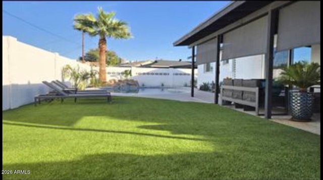 936 E HERMOSA Drive, Tempe, AZ 85282