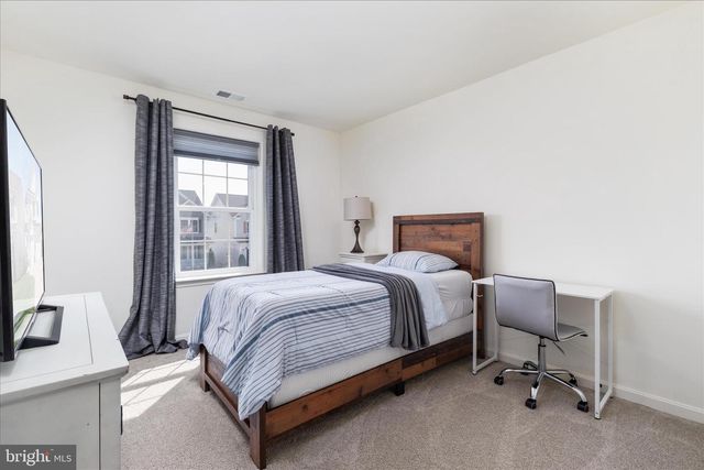 108 NEVERMORE DR, Winchester, VA 22602