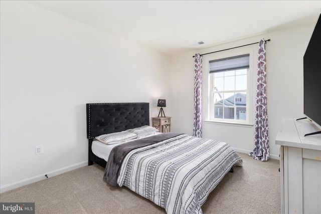 108 NEVERMORE DR, Winchester, VA 22602