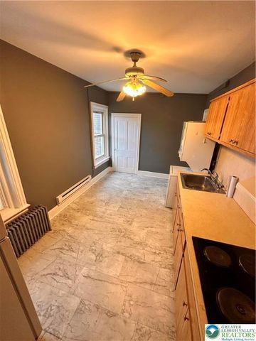 373 East High Street, Hellertown Boro, PA 18055