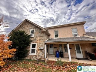 373 East High Street, Hellertown Boro, PA 18055