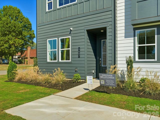 1311 Sandstar Lane, Charlotte, NC 28226