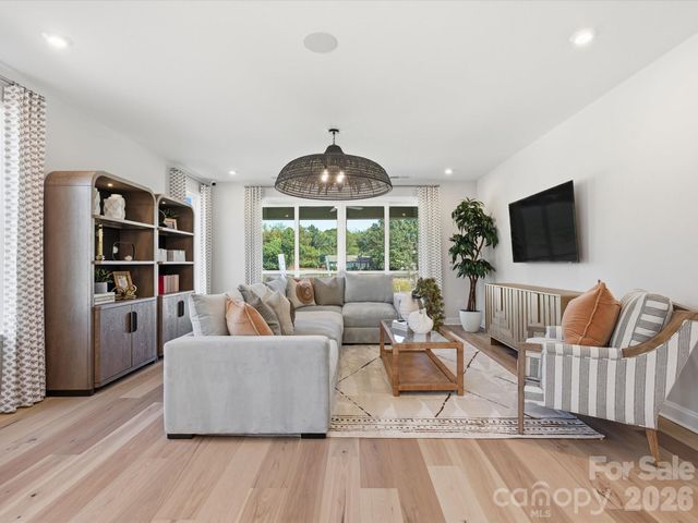 1311 Sandstar Lane, Charlotte, NC 28226