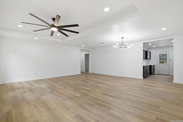24173 US HIGHWAY 281 S, San Antonio, TX 78264