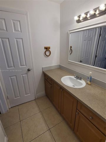 3425 SW 89th Ave 3427, Miami, FL 33165
