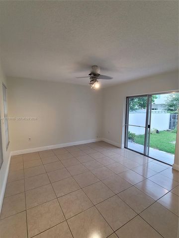 3425 SW 89th Ave 3427, Miami, FL 33165
