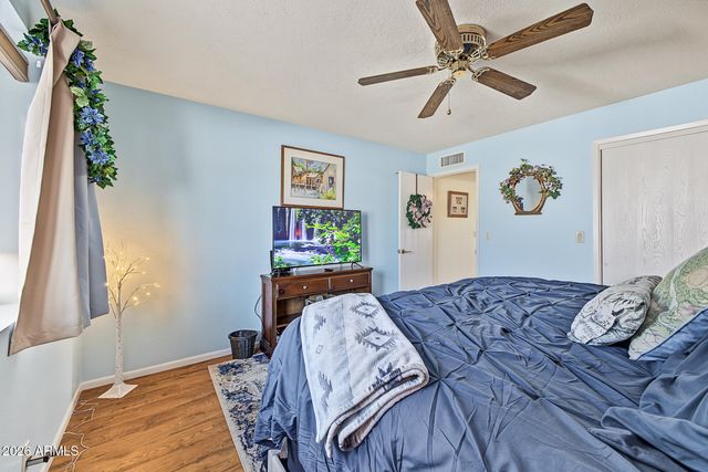 927 S PORTLAND Circle, Mesa, AZ 85206