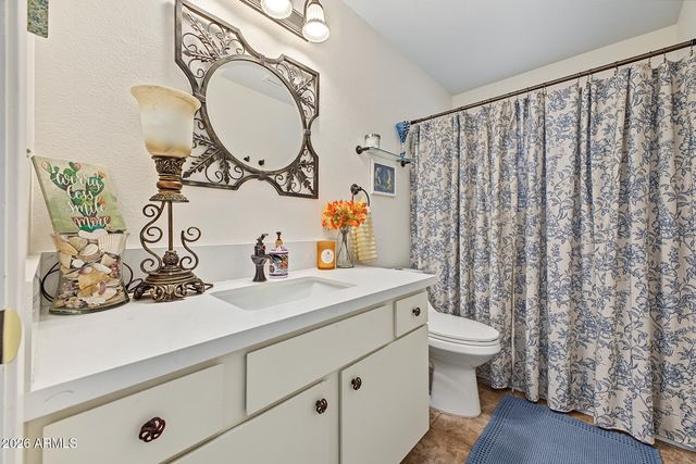 927 S PORTLAND Circle, Mesa, AZ 85206