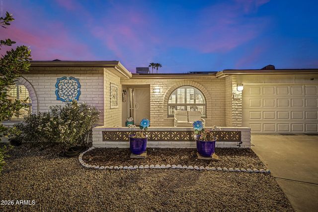 927 S PORTLAND Circle, Mesa, AZ 85206
