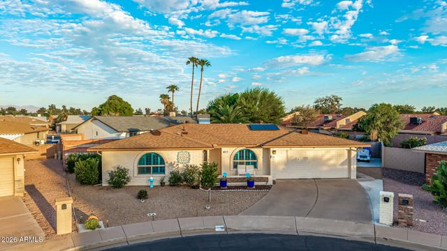 927 S PORTLAND Circle, Mesa, AZ 85206