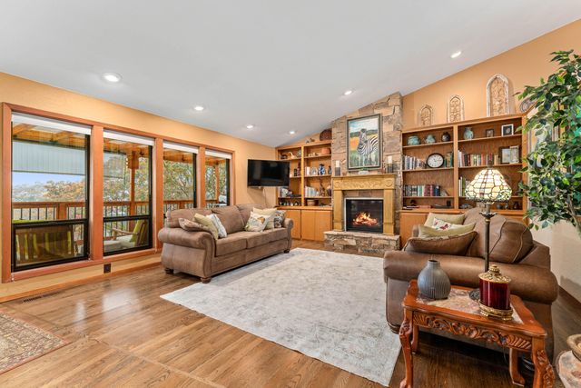 1710 NE Sunset Lane, Grants Pass, OR 97526