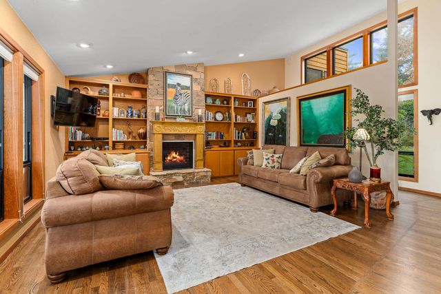 1710 NE Sunset Lane, Grants Pass, OR 97526