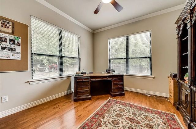 2050 E Oak Shores Drive, Cross Roads, TX 76227