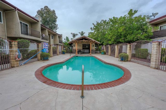 930 Peach Ave 2, El Cajon, CA 92021