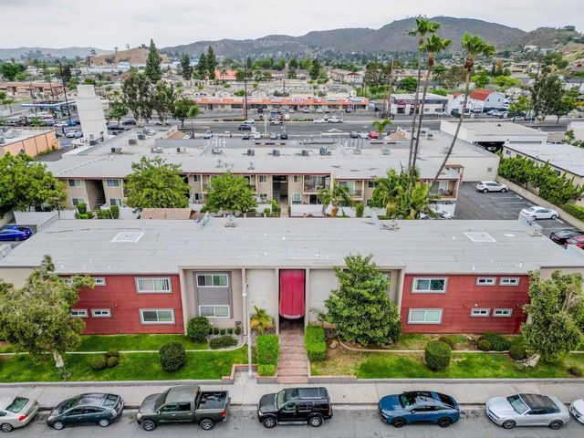 930 Peach Ave 2, El Cajon, CA 92021
