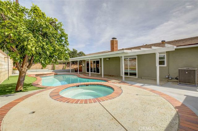 20625 Lemarsh Street, Chatsworth, CA 91311