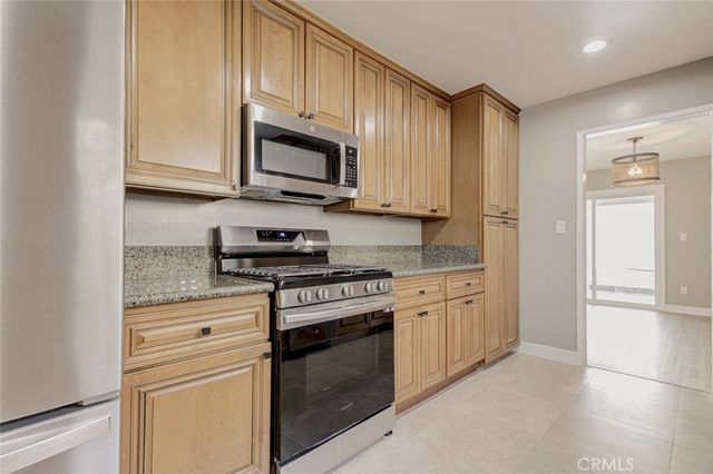 20625 Lemarsh Street, Chatsworth, CA 91311