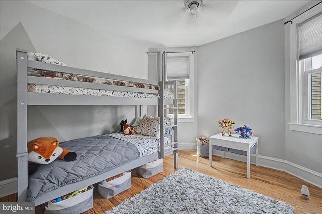 1323 WOODLAWN AVE, Wilmington, DE 19806