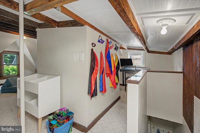 1323 WOODLAWN AVE, Wilmington, DE 19806