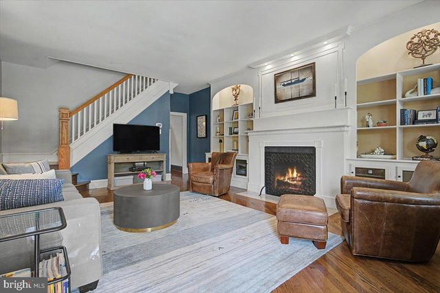 1323 WOODLAWN AVE, Wilmington, DE 19806
