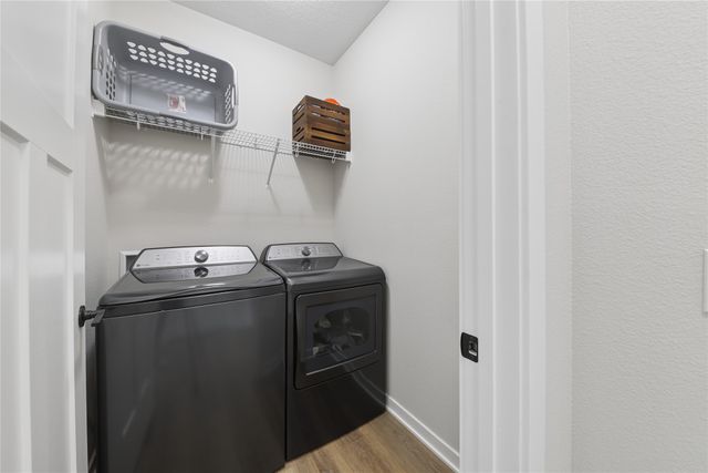 2813 NW Boulder Point Place, Ankeny, IA 50023