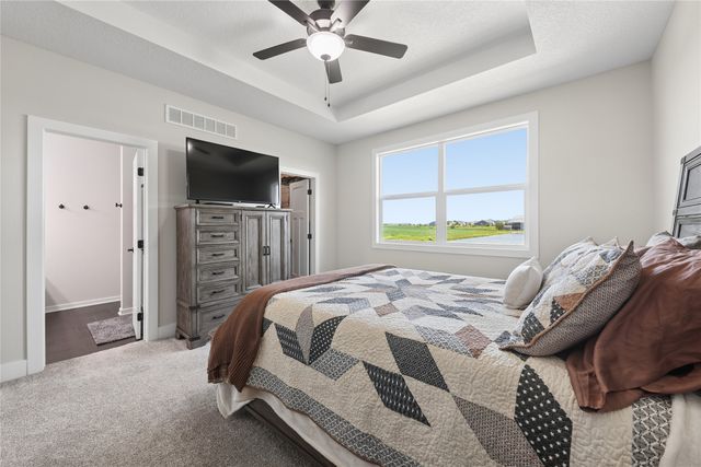 2813 NW Boulder Point Place, Ankeny, IA 50023