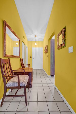 8 Eaton Place, Boynton Beach, FL 33426