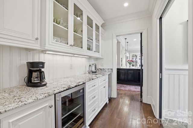 309 Hempstead Place, Charlotte, NC 28207