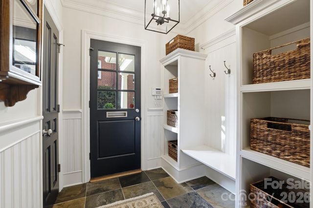 309 Hempstead Place, Charlotte, NC 28207
