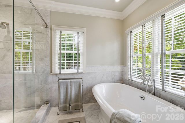309 Hempstead Place, Charlotte, NC 28207