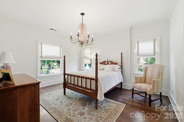 309 Hempstead Place, Charlotte, NC 28207